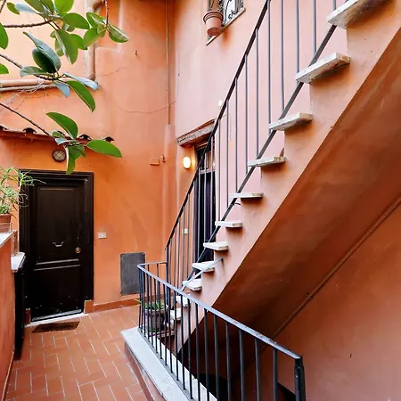 Trastevere Charming Studio | Romeloft Appartement *