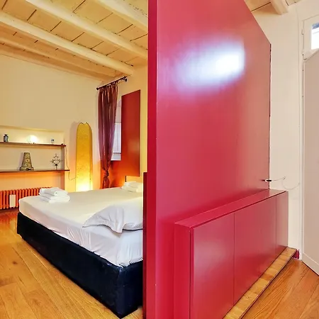 Trastevere Charming Studio | Romeloft *